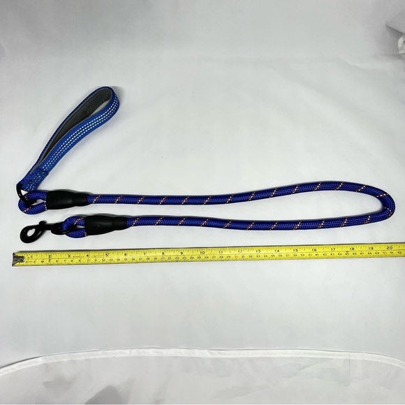 VetFits Dog Lease 4ft Blue Strong Heavy Duty Reflective Rope Padded Loop Handle - Picture 8 of 14